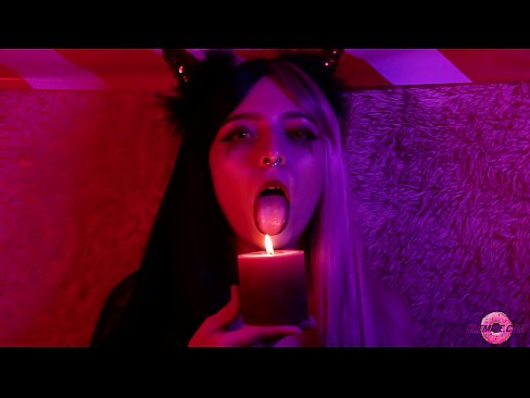 ❤️ Ástríðufullt blowjob frá Sexy Succubus með munnfyllingu ❤ Fjandinn myndband á klám is.loanworld.top ☑